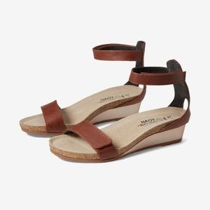 Naot Mermaid wedge sandals Size 37 (6.5) Soft Chestnut